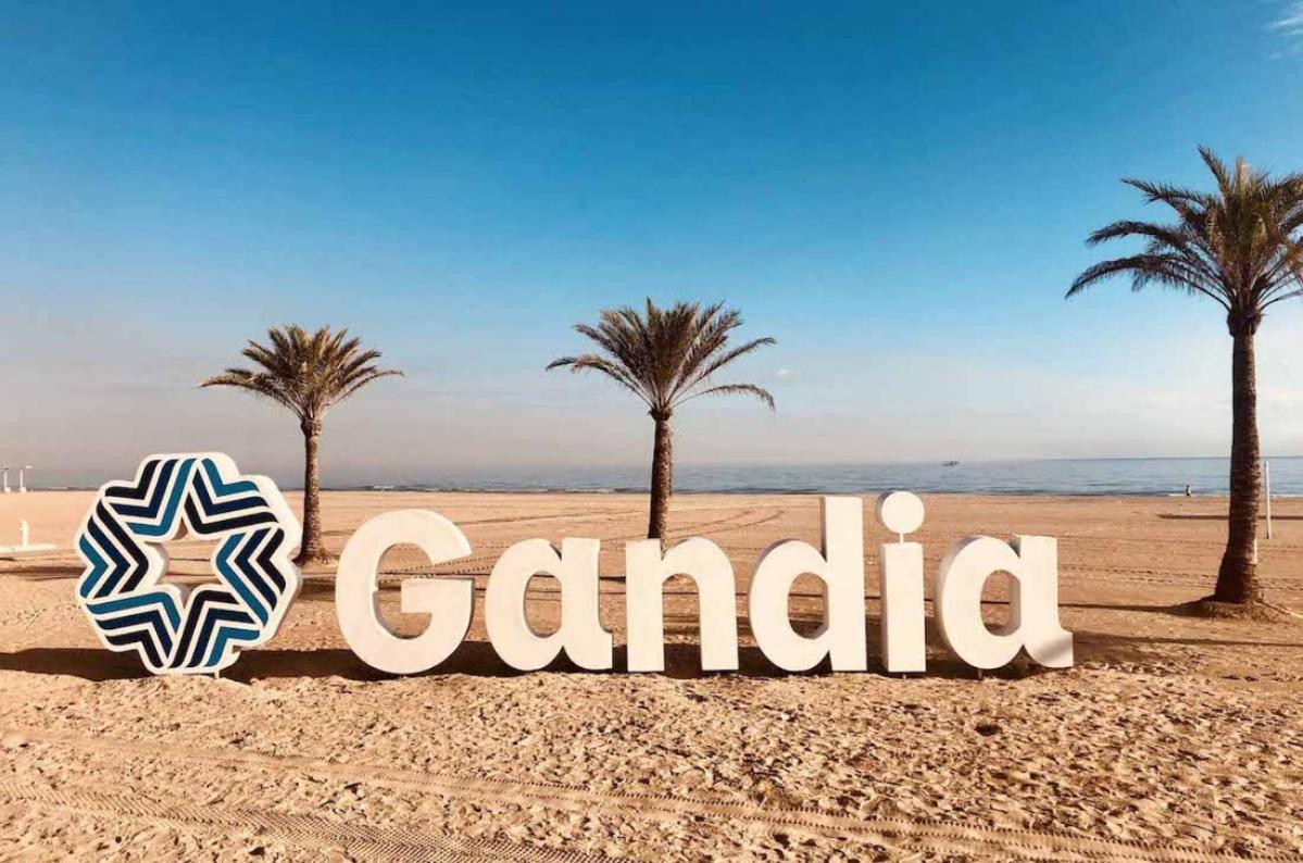 Apartamento Alejandro Gandia Playa Con Vistas Al Mar, Parking! Playa de Gandia Ngoại thất bức ảnh